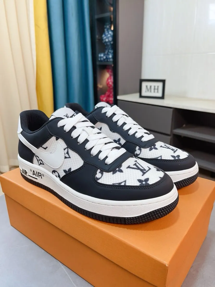 Men's shoes💰440🌹🌹[LV]🌹High-end brand of men's shoes: official website 1:1 latest masterpiece: the upper is made of Italian imported first-layer cowhide with special materials➕made of full genuine leather lining🔥, making walking more convenient and comfortable! Exclusive new style, stunning work [color]! Create a fashionable personality to set off your uniqueness! A must-have for trendy men! Classic🔥Number: 38-44